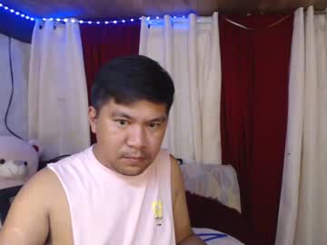 [11-10-22] makiboi2386 record public show video from Chaturbate.com