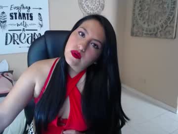 [27-04-23] mila_lovee public show video from Chaturbate