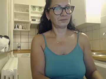 [17-11-23] niky_sweet19 record video with dildo from Chaturbate
