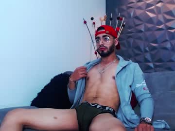 [20-04-23] massimo_d_luca public webcam video from Chaturbate.com