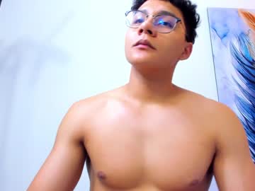 [09-07-23] aadambrown private show from Chaturbate