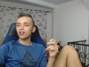 [18-06-23] thomaas_bender public show video from Chaturbate.com