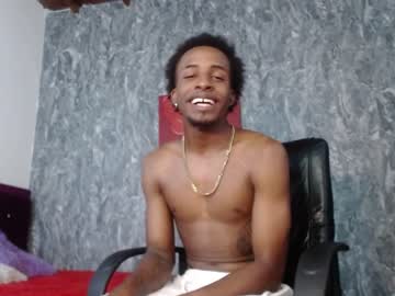 [22-11-23] jhonnwilliams cam video from Chaturbate
