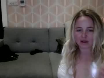 [20-10-23] hollybbgxx record show with cum from Chaturbate.com