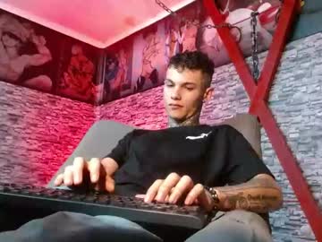 [23-01-24] stuart_boy_ premium show from Chaturbate