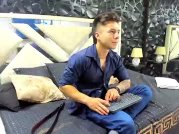 [05-03-23] mike__brown chaturbate nude record