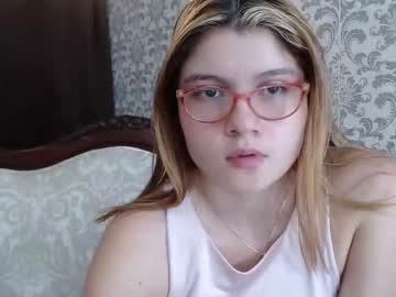 [08-01-22] _zoe_xxx_ video with dildo from Chaturbate