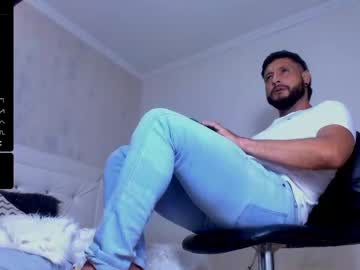 [01-04-24] leonel_sanchez1 show with toys from Chaturbate
