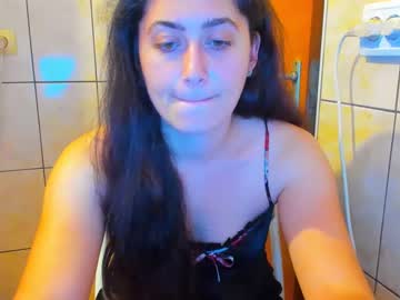 [18-08-23] klarahara chaturbate public show