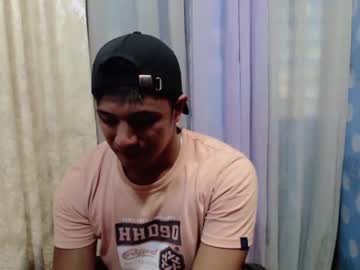 [05-01-24] ur_pinoydave record public show from Chaturbate