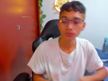[04-03-23] charlieerusso private show from Chaturbate
