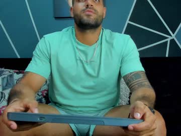 [17-02-24] samir_hazard video with toys from Chaturbate