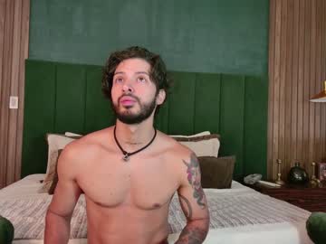 [30-03-24] isaak_greco premium show from Chaturbate