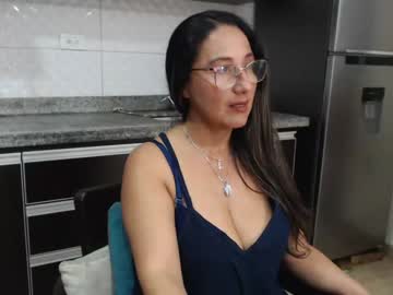 [02-08-22] tay_evans_ private show from Chaturbate.com