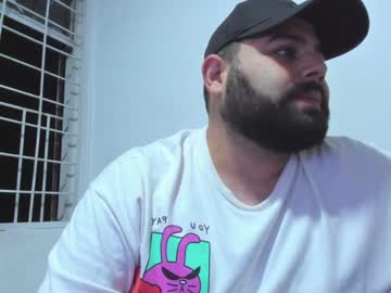 [11-06-24] beerbear_boy_ video from Chaturbate