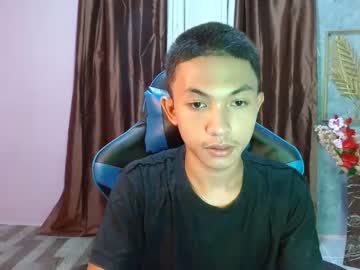 [29-08-23] urhotasian_johnfikexx video with toys from Chaturbate