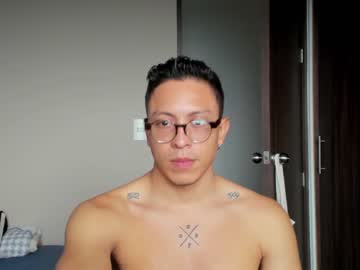 [05-10-23] _michaelbull record show with cum from Chaturbate.com