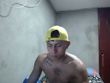 [03-10-23] julien_morty_ public show video from Chaturbate.com