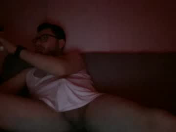 [18-10-22] turkishmantrtr record public show from Chaturbate