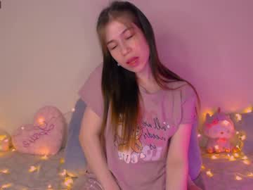 [24-12-23] baby_girl_0001 video with toys