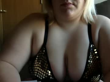 [23-10-22] kia_babay19 private show video from Chaturbate
