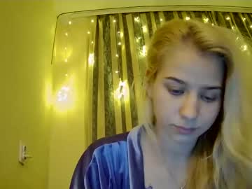 [22-05-22] dusoleil_girl video from Chaturbate.com