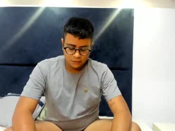 [19-10-22] santiagocorrea987 chaturbate private XXX show