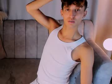 [27-04-24] twink_martin webcam video from Chaturbate.com