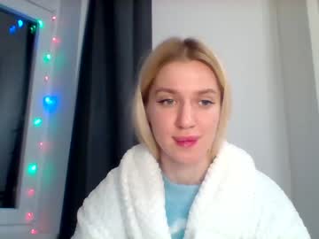 [08-01-23] katdelunnaa chaturbate public