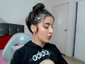 [20-05-24] ameliee19_ show with toys from Chaturbate.com