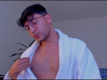 [26-03-24] paulldiaz video with toys from Chaturbate.com