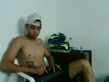 [23-06-23] cachon_horny record public show video from Chaturbate