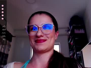 [08-02-22] julinesmith100 record blowjob video from Chaturbate