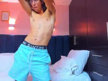 [25-08-23] dominic_lovesex_ webcam video from Chaturbate