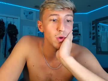 [04-08-23] charles_mason21 public webcam from Chaturbate