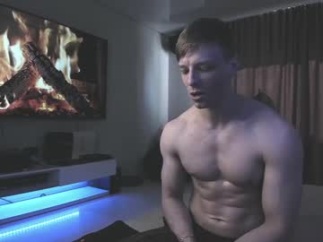[02-06-23] jefree_skyfall public show from Chaturbate.com