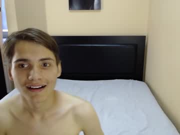 [07-07-22] mango_boy_ webcam video from Chaturbate