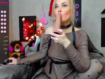 [10-10-22] hannakorsak record video with toys from Chaturbate.com