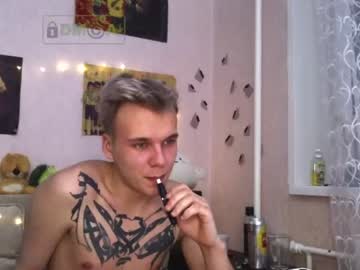 [16-02-22] tatt00_boy chaturbate public show