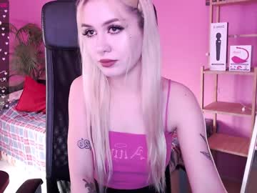 [01-04-22] courtneywithlove chaturbate video with toys