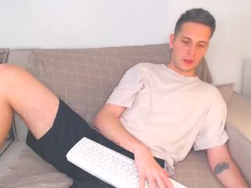 [02-11-23] oliver_hort public show from Chaturbate.com