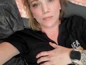 [08-03-24] kitty_pies blowjob video from Chaturbate.com