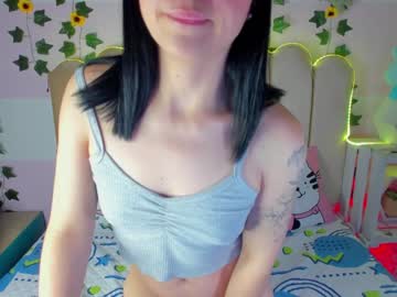 [04-12-22] _melisa_18 record video with dildo from Chaturbate