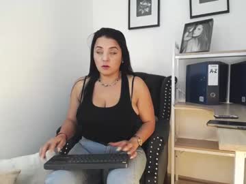 [22-06-22] soycamila1_ chaturbate toying record