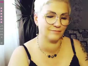 [10-10-22] mi1f show with cum from Chaturbate.com