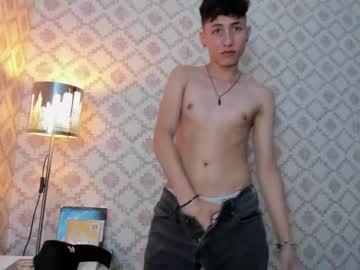 [01-04-23] apoloking_ private show video from Chaturbate
