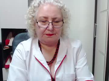 [04-11-22] grannywithhairypussy private show video from Chaturbate
