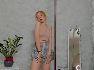 [26-09-23] curlly_angell record public webcam video