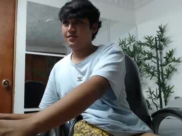 andruwcolins chaturbate