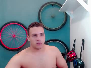 [03-07-22] steven_willam chaturbate blowjob show